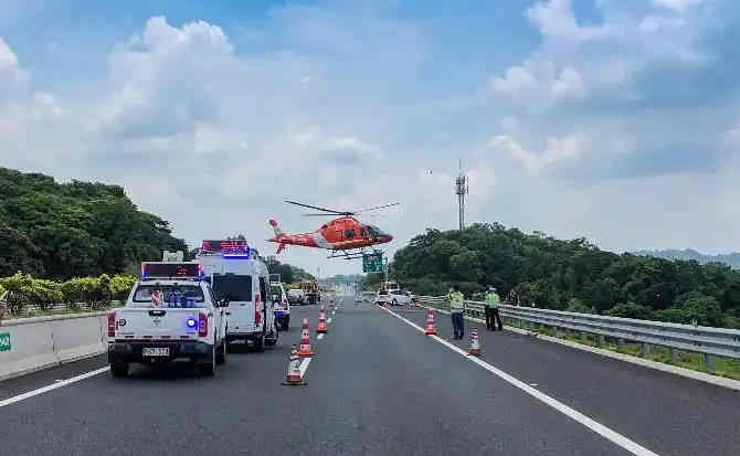 奎屯高速公路汽车救援案例
